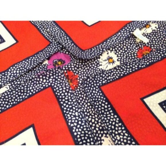 Vintage 1980s/90s Floral & Geometric Polyester Head Scarf 29-Inch Square Made - Picture 5 of 8
